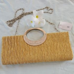 Gold clutch